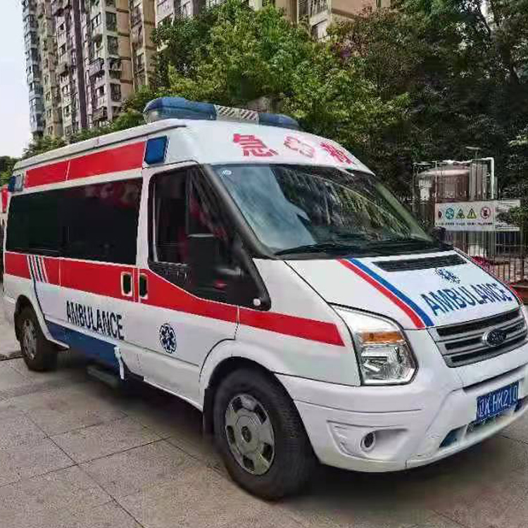 雨山长途救护车护送病人返乡